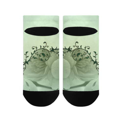 Wonderful flowers, soft green colors Men's Ankle Socks