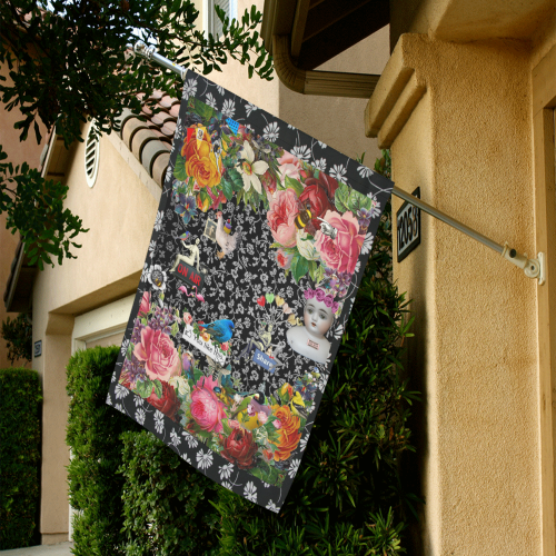 One Kiss Garden Flag 28''x40'' （Without Flagpole）