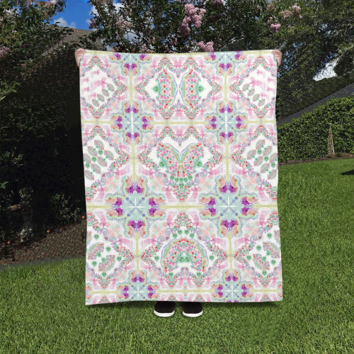 sweet nature- pink Quilt 40"x50"