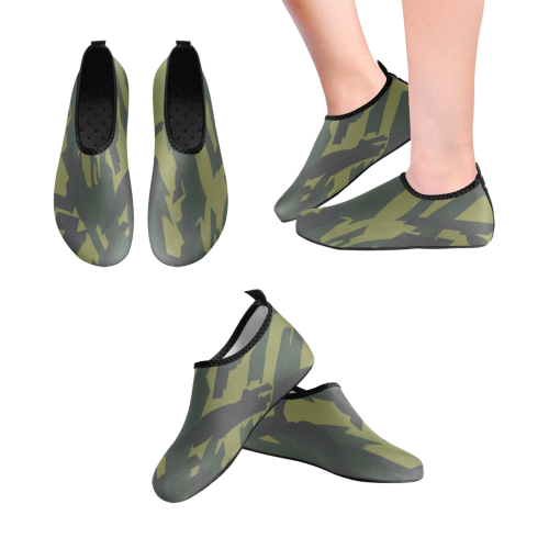 russian Kamyshovy risunok Green camouflage Men's Slip-On Water Shoes (Model 056)