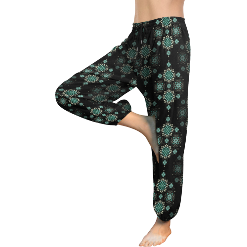 Green seamless pattern with atmosphere Women's All Over Print Harem Pants (Model L18)
