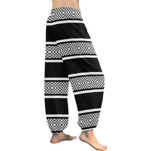 Black and White Daimond Lattice Pattern Bohemian Pants Women's All Over Print Harem Pants (Model L18)