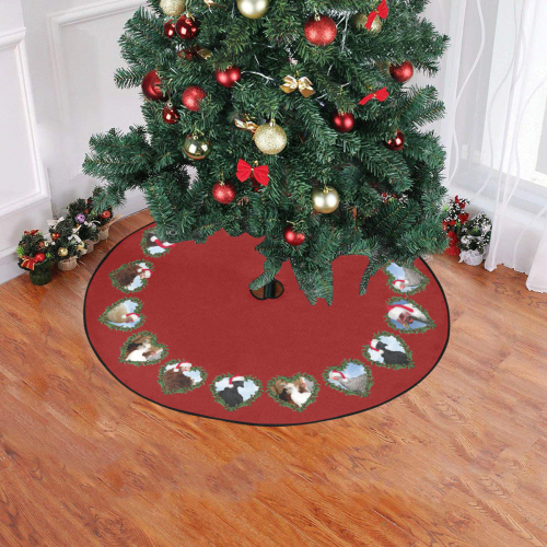 Christmas Chickens in Heart Wreaths Red Christmas Tree Skirt 47" x 47"