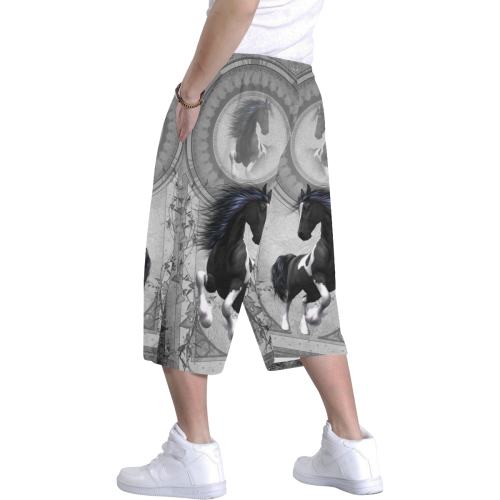 Awesome horse in black and white with flowers Men's All Over Print Baggy Shorts (Model L37)