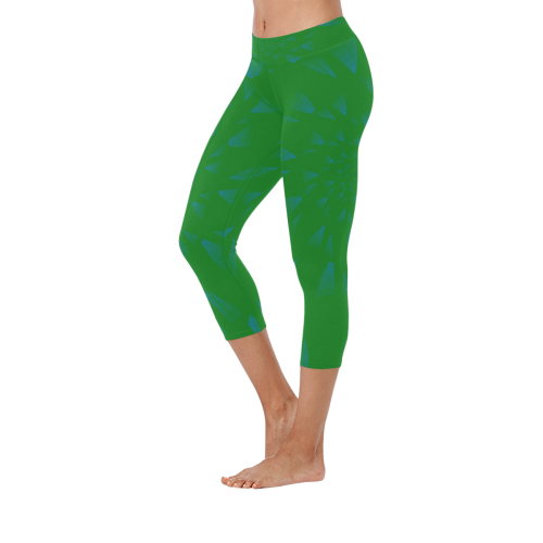 Blue traces on green Women's Low Rise Capri Leggings (Invisible Stitch) (Model L08)