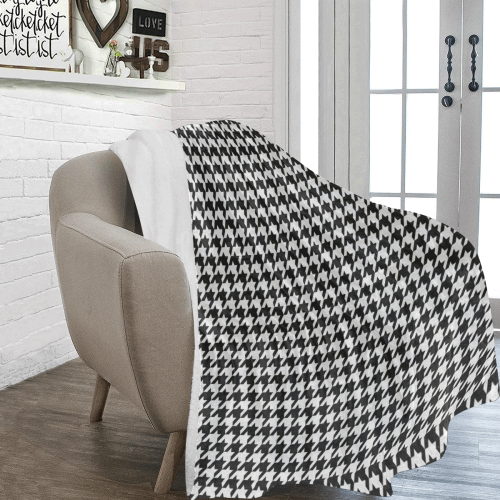 Friendly Houndstooth Pattern,black  by FeelGood Ultra-Soft Micro Fleece Blanket 70''x80''