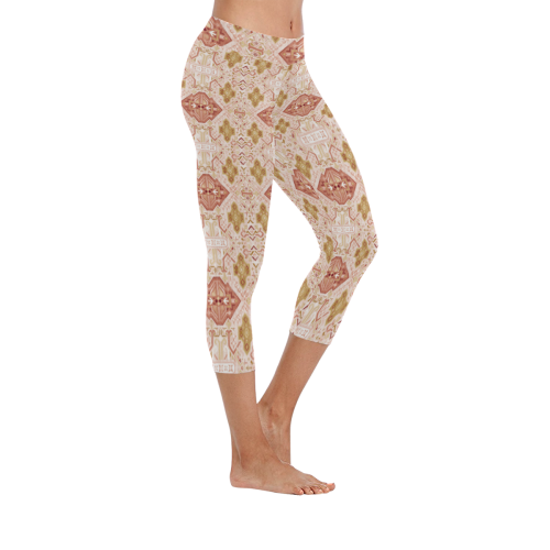Elegant Graphic Pattern Women's Low Rise Capri Leggings (Invisible Stitch) (Model L08)