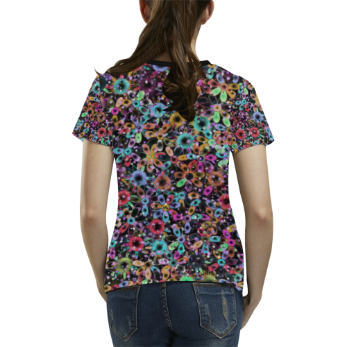Vivid floral pattern 4181C by FeelGood All Over Print T-shirt for Women/Large Size (USA Size) (Model T40)