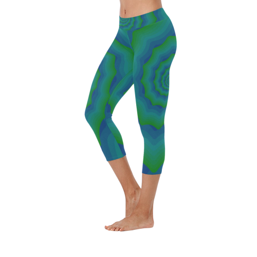Green blue shell spiral Women's Low Rise Capri Leggings (Invisible Stitch) (Model L08)