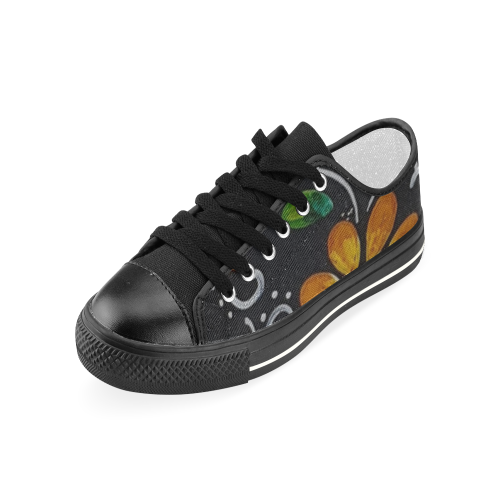 Black and color Heart Women's Classic Canvas Shoes (Model 018)