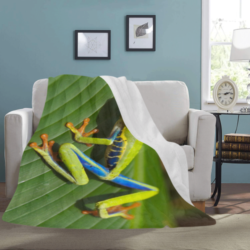 Tree Frog Climbing Leaf Ultra-Soft Micro Fleece Blanket 60"x80"