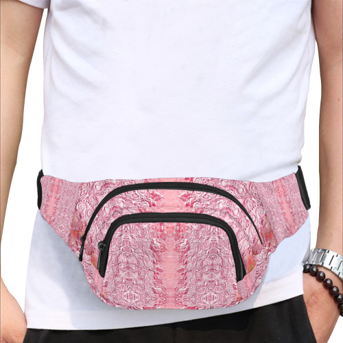 romantic relief 6 v Fanny Pack/Small (Model 1677)