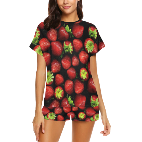 Strawberry by Artdreamer Women's Short Pajama Set
