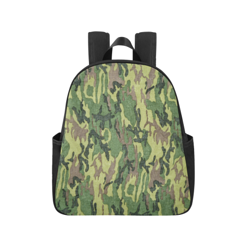Military Camo Green Woodland Camouflage Multi-Pocket Fabric Backpack (Model 1684)
