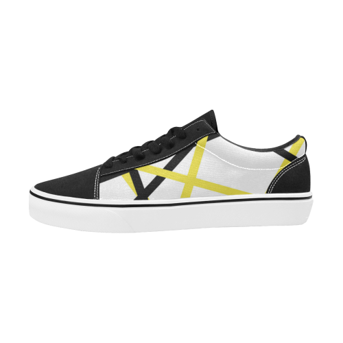 Black and yellow stripes Women's Low Top Skateboarding Shoes/Large (Model E001-2)