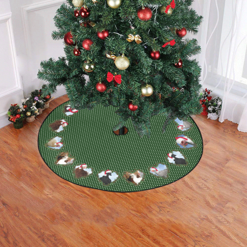 Christmas Chickens in Heart Wreaths Polka Dots Green Christmas Tree Skirt 47" x 47"
