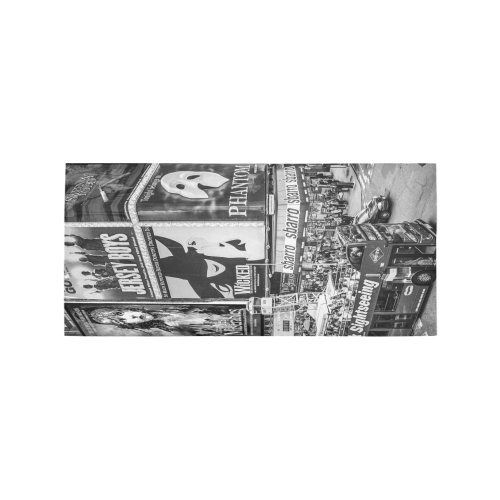 Times Square II Special Edition II (B&W) Area Rug 7'x3'3''
