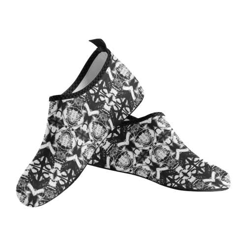 Cerberus Men's Slip-On Water Shoes (Model 056)